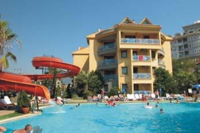 GRAND CETTIA HOTEL