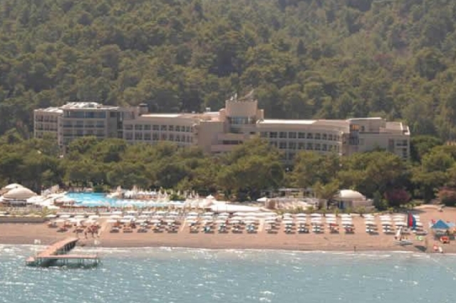 LA MER HOTEL 